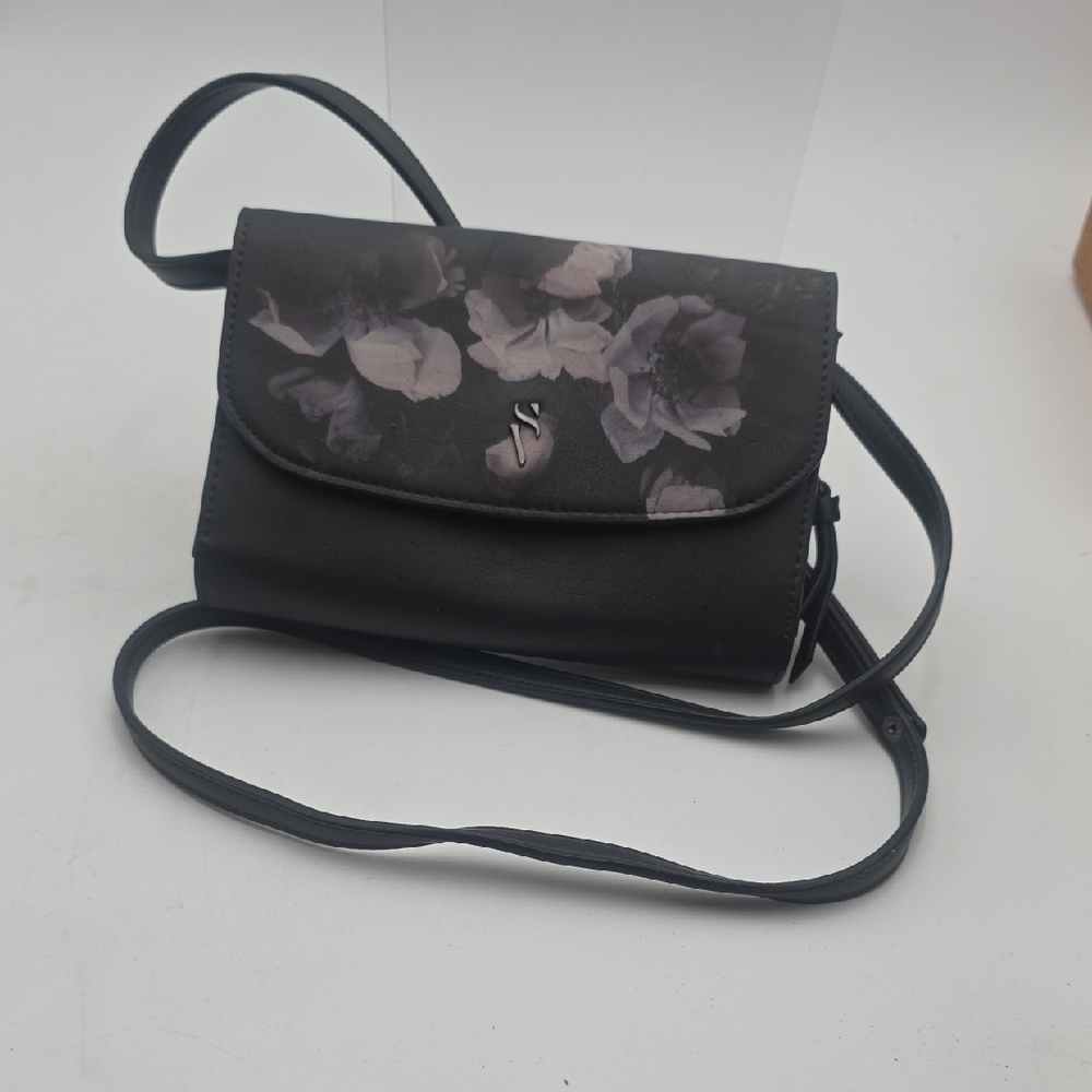 Simply Vera Vera Wang Crossbidy Bag